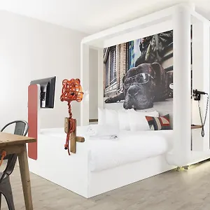 *** Hotel The Corner United Kingdom